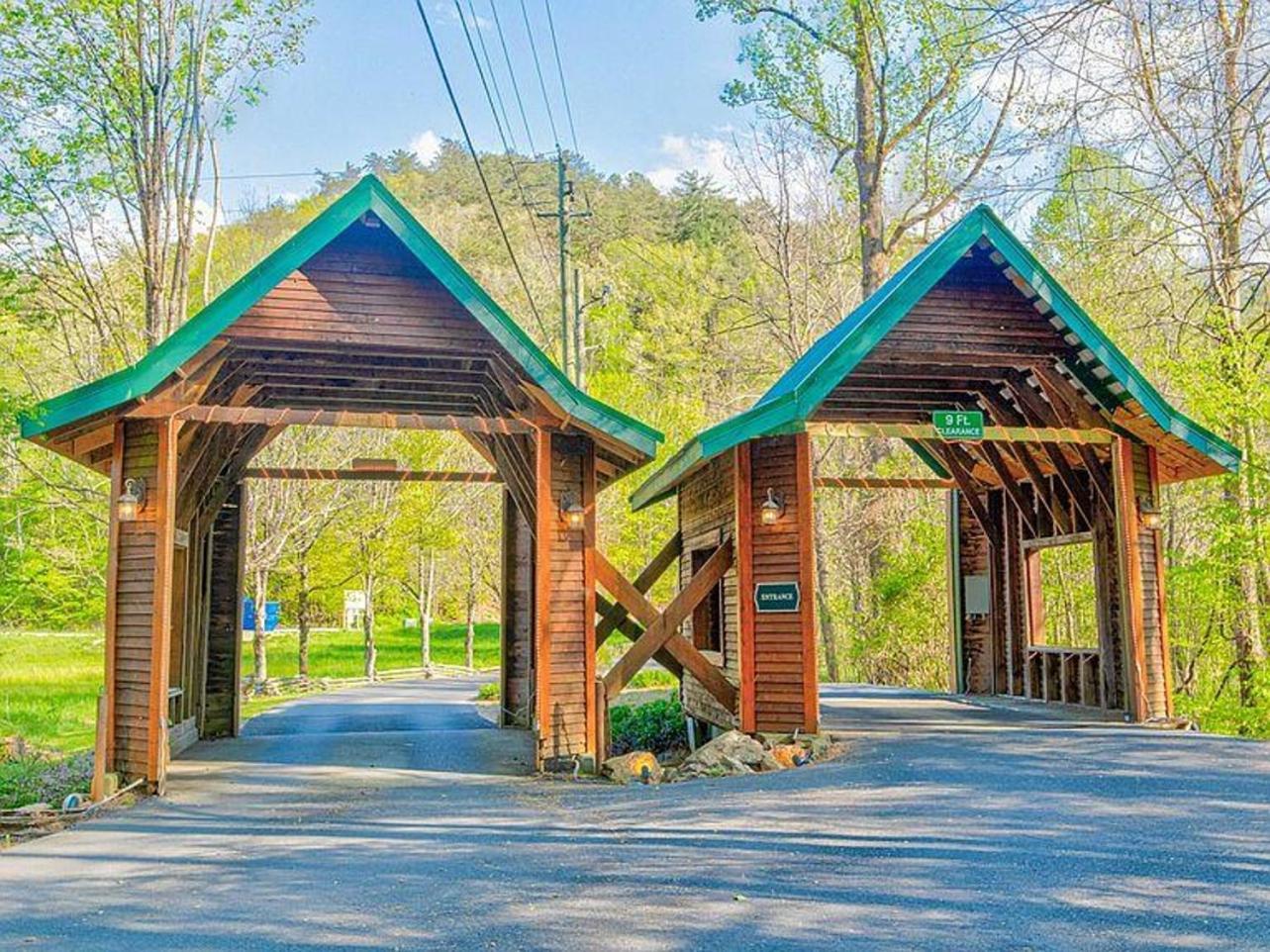 Amazing Views, Pool, Hot Tub, Game Room Sevierville Buitenkant foto